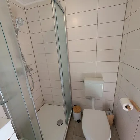 Lacky - Auf Hiddensee In Grieben